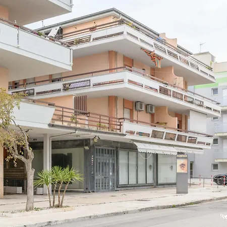 Bilocale Mentana - Invacanza Apartman *